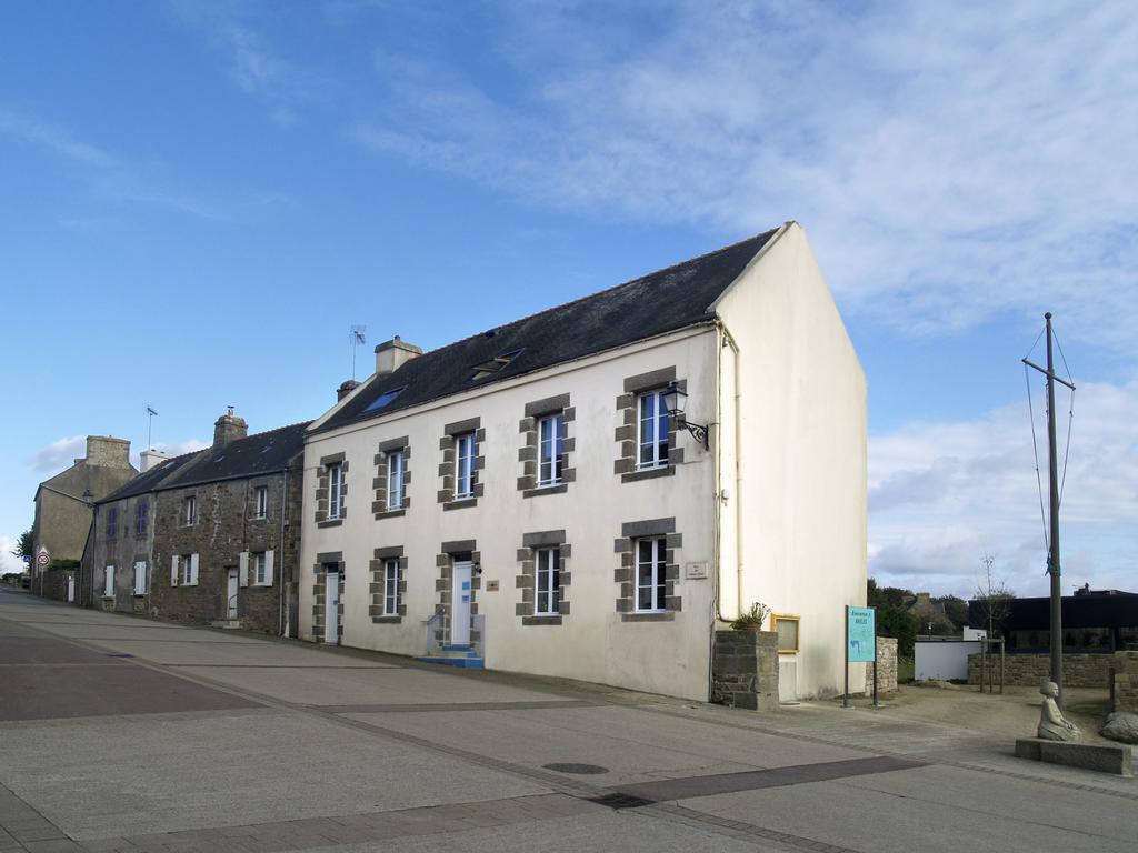Gite Les Pingouins De L'Aber Breles Exterior photo
